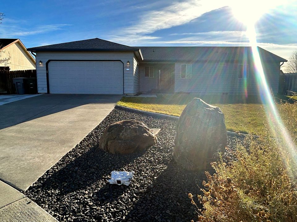 1st image of 1419 Cowiche Ct