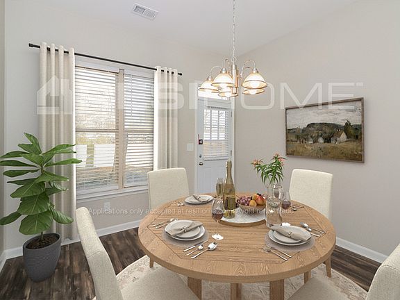 4th image of 14 Georgian Cir
