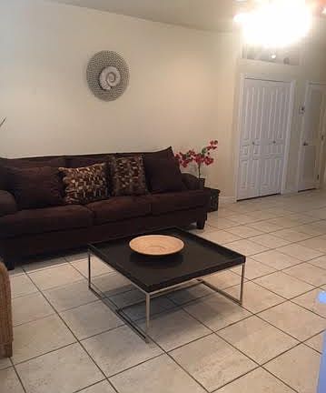 2nd image of 102 E Huisache St #2