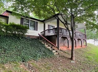 90 Bypass Ct, Franklin, NC 28734