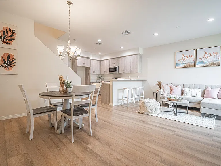 3743 Jefferson St #15 — Photo 1