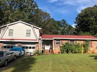 4101 Spring Lake Cir, Buford, GA 30519