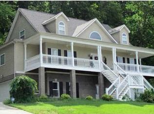 416 Cherokee Lake Dr, Ringgold, GA 30736