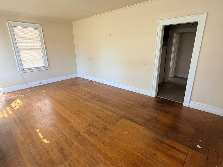 305 Main St #1-0 — Photo 1