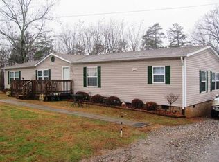 1830 Chestnut Knob Rd, Martinsville, VA 24112