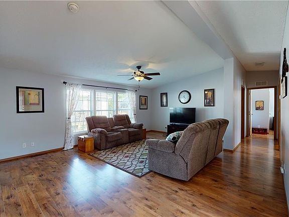 4th image of 648 Kingfisher Ct