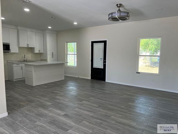 5th image of 3676 German St