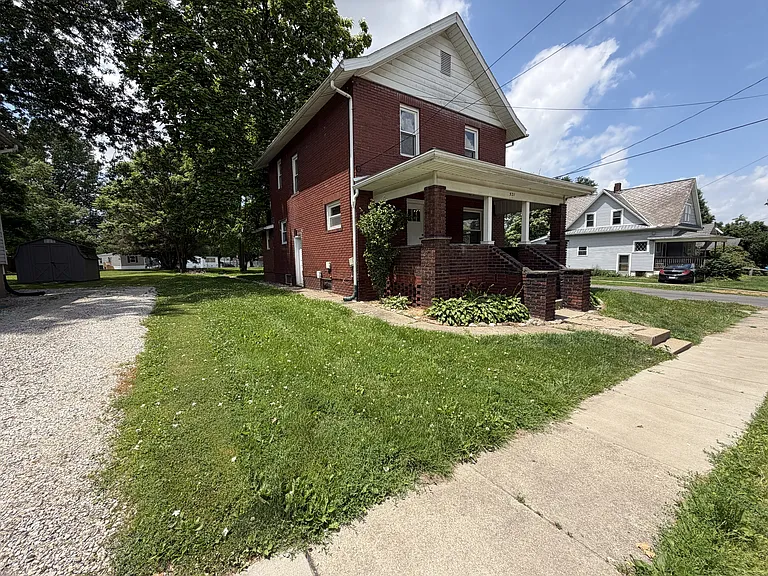521 Garfield Ave — Photo 30