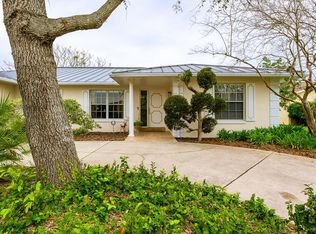 14 Conway Ct, Palm Coast, FL 32137