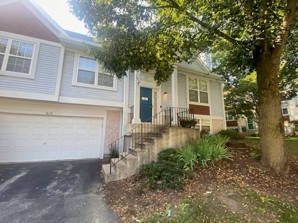 1610 Orchard Ct, West Chicago, IL 60185