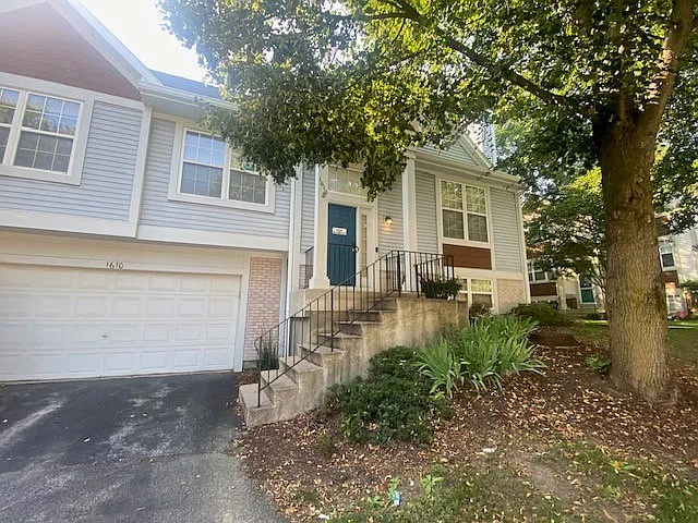 1610 Orchard Ct photo 1