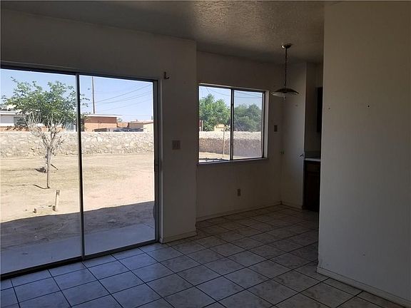 5th image of 8201 Valle Placido Dr