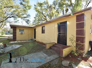 2406 Southwest Rd, Sanford, FL 32771