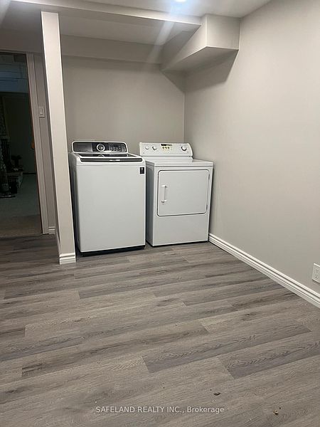 Ajax House for rent - 4 Bedrooms — photo 15