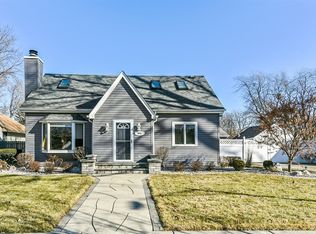 9631 Normandy Ave, Oak Lawn, IL