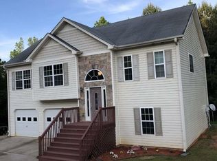 113 Coolspring Dr, Temple, GA 30179