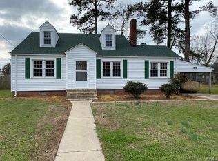 911 Woodruff Ave, Elizabeth City, NC 27909