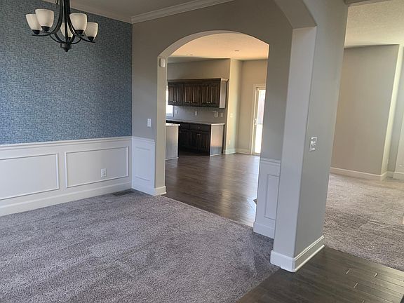 5th image of 1511 N 133rd Ter
