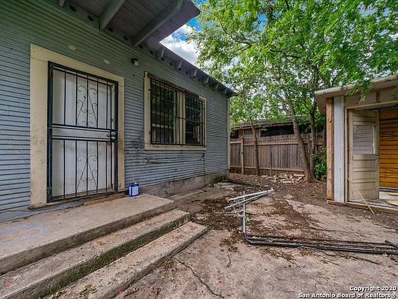 2nd image of 656 N San Ignacio Ave
