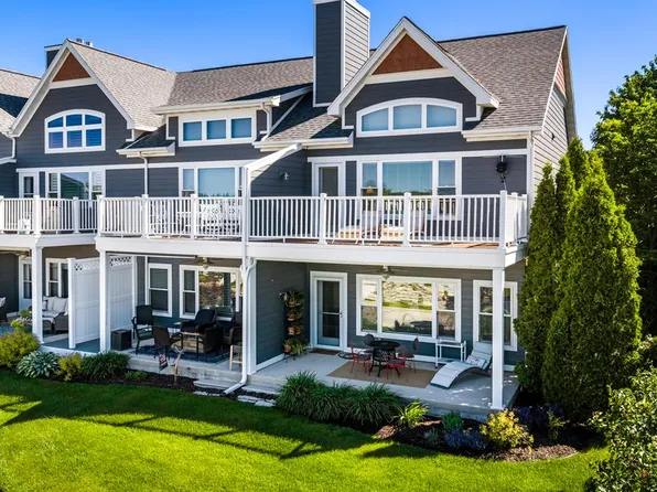 416 S 3rd Ave #6, Sturgeon Bay, WI 54235