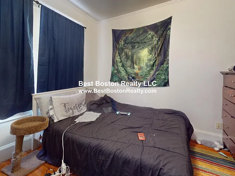 155 Summer St #9R — Photo 3