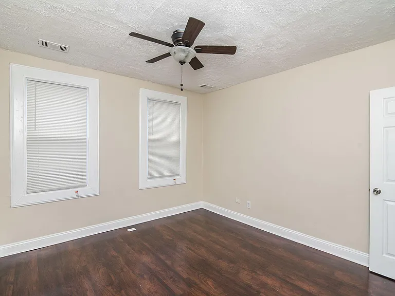 505 Denison St #1 — Photo 17