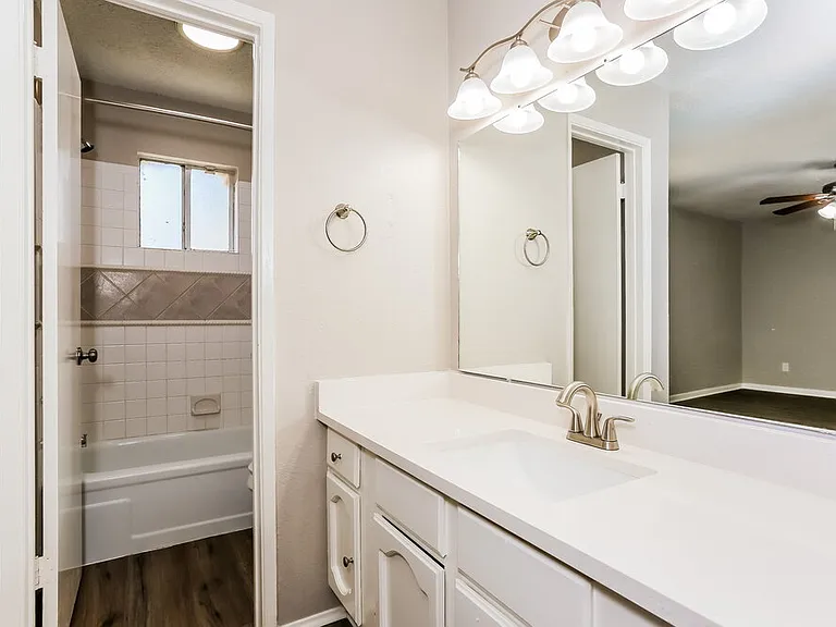 5419 Deer Timbers Trl — Photo 14