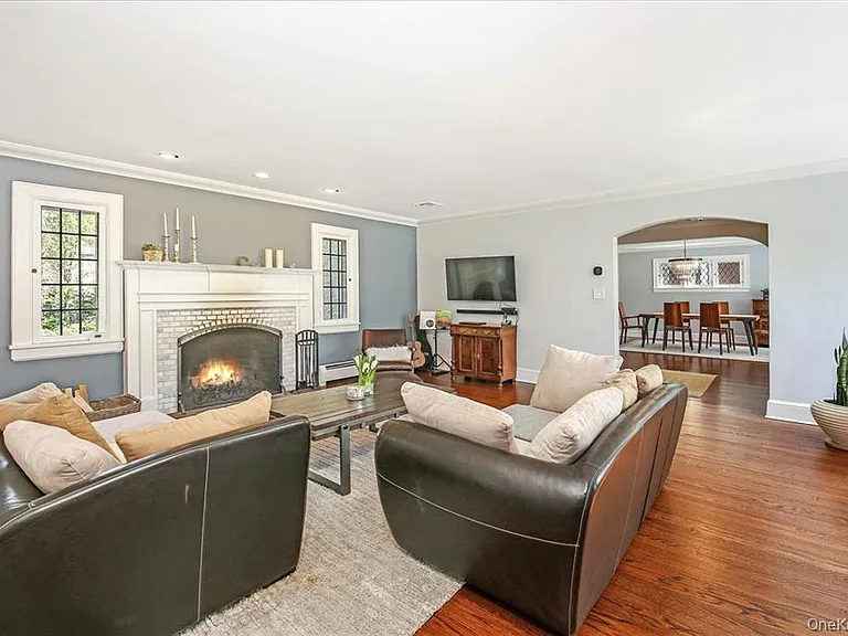 26 Earlwoode Dr — Photo 7