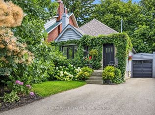 12 Brentwood Rd S, Toronto, ON M8Z3N2