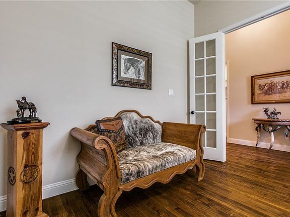 5th image of 1420 5th St