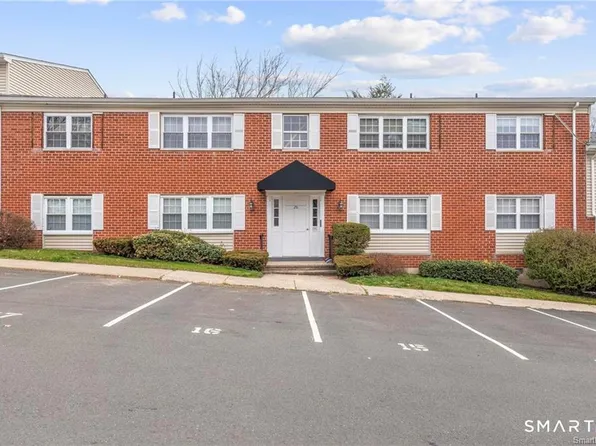 50 Greenhouse Road #26B, Bridgeport, CT 06606