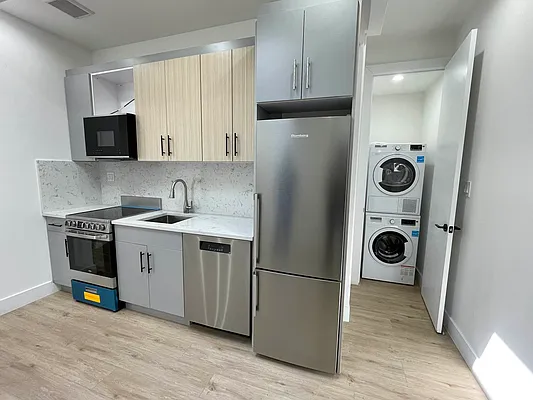 Rented by Ink Realty Services LLC | media 15