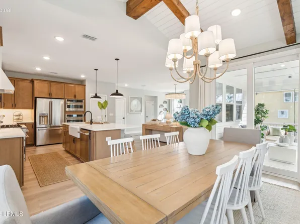 160 Secession Dr, Beaufort, SC 29907