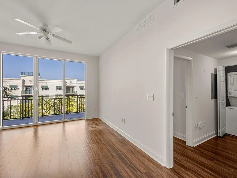 510 NW 84th Ave #620 — Photo 8