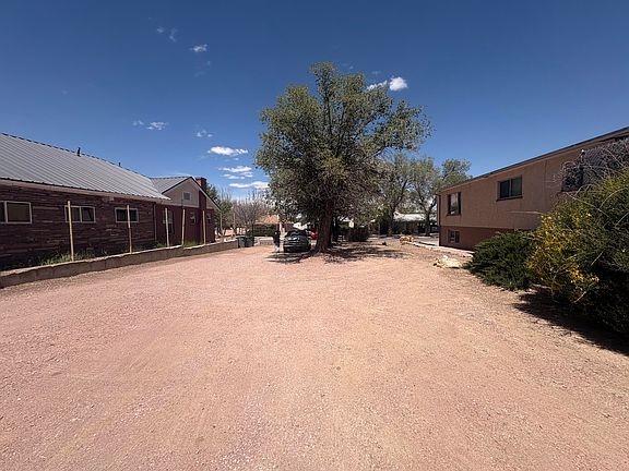 5th image of 502 E Green Ave