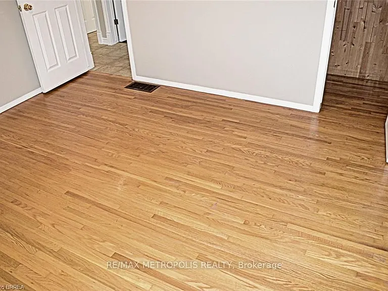 5 McCammon St #UPPER — Photo 20