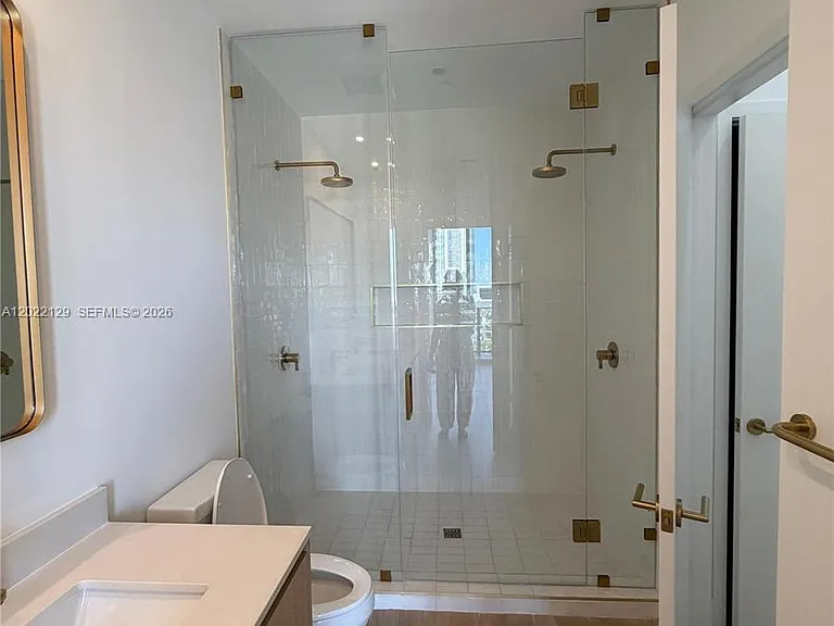 90 NE 32nd St #1110 — Photo 2