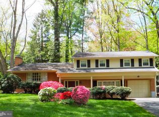 3312 Midland Rd, Fairfax, VA 22031