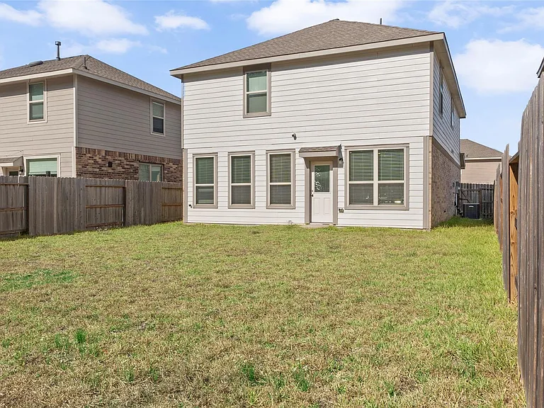 19148 Cicerone Ct — Photo 27