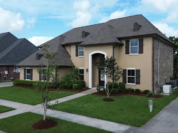 256 Riverwood Dr, Houma, LA 70360
