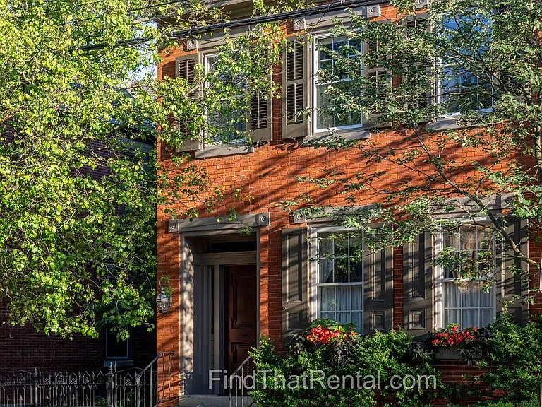136 W Pomfret St — Photo 49