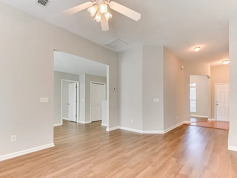 536 Stirling Bridge Rd — Photo 7