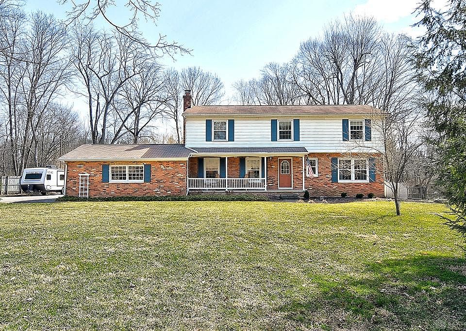 1st image of 2051 Woodcliffe Dr