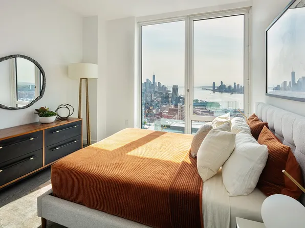 606 W 30th St, New York, NY