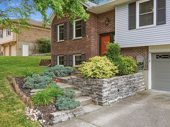 4th image of 3123 Royal Windsor Dr