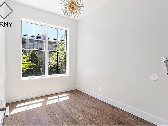 2nd image of 99 Varet St #2K