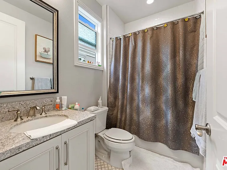 11925 N Ricasoli Way — Photo 44