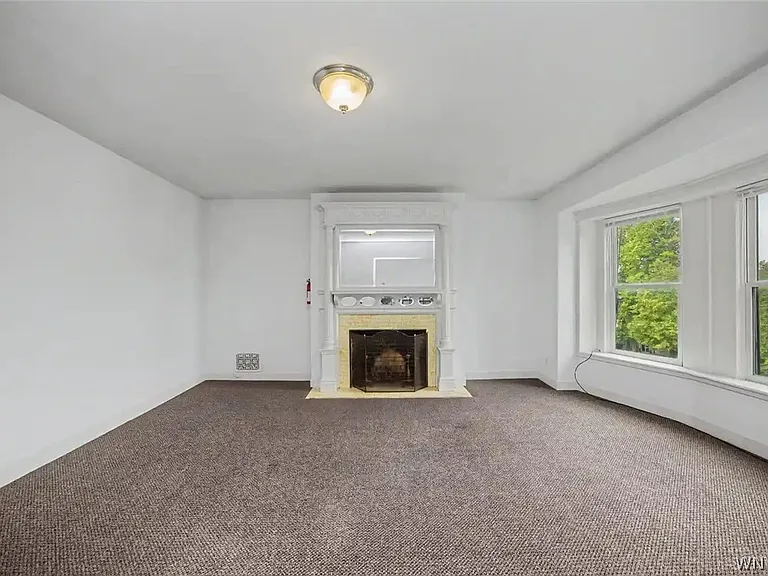 493 Delaware Ave #3 — Photo 28