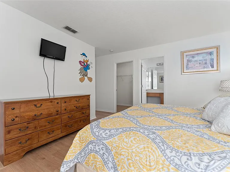 1031 Solana Cir — Photo 30