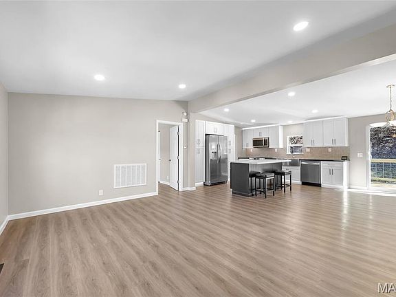 5th image of 6187 Timber Ridge Dr